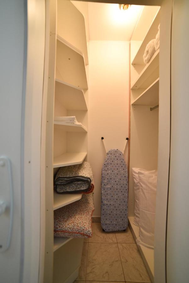 Apartment Vera With Free Garage Novi Sad Extérieur photo
