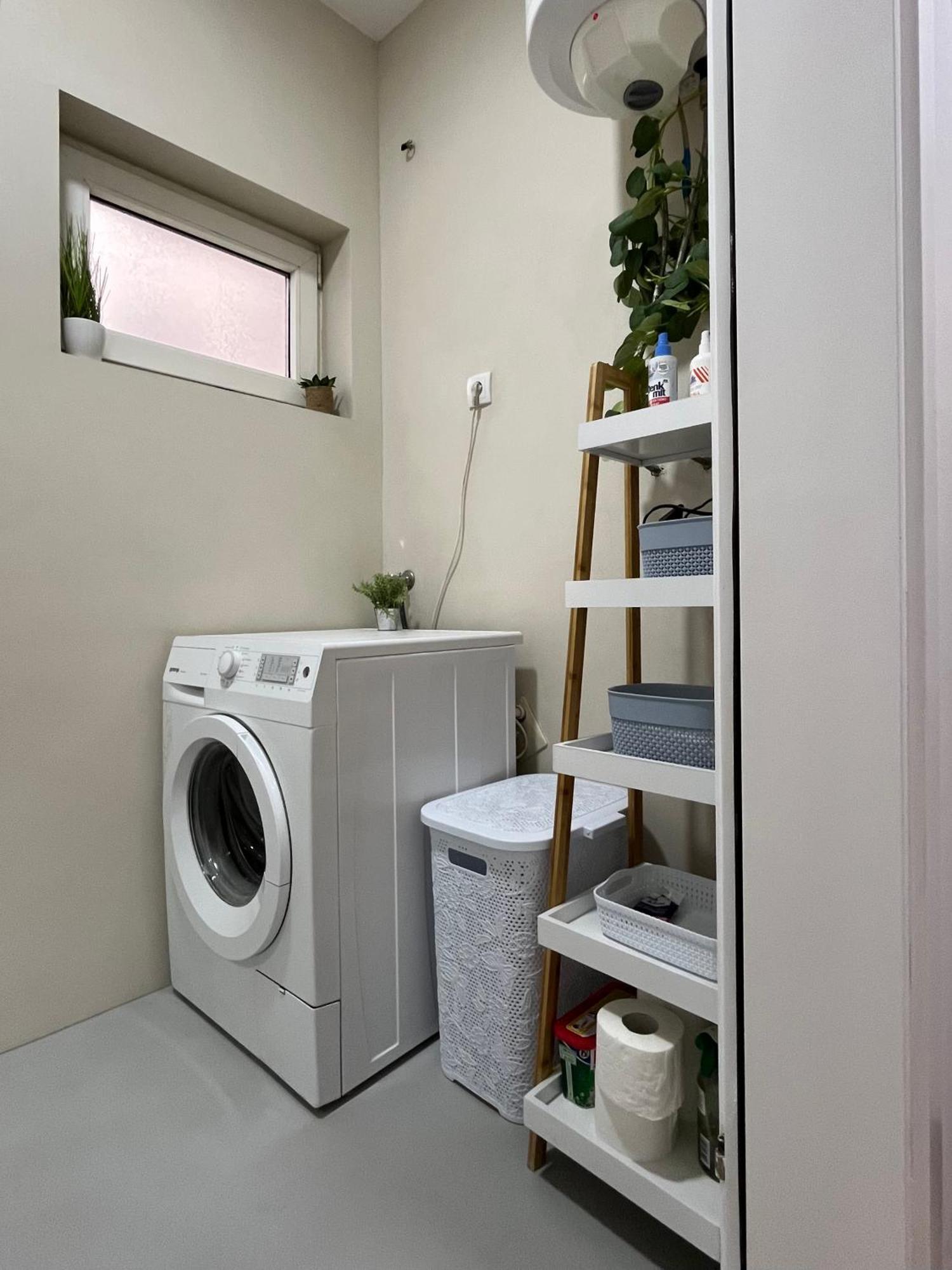Apartment Vera With Free Garage Novi Sad Extérieur photo