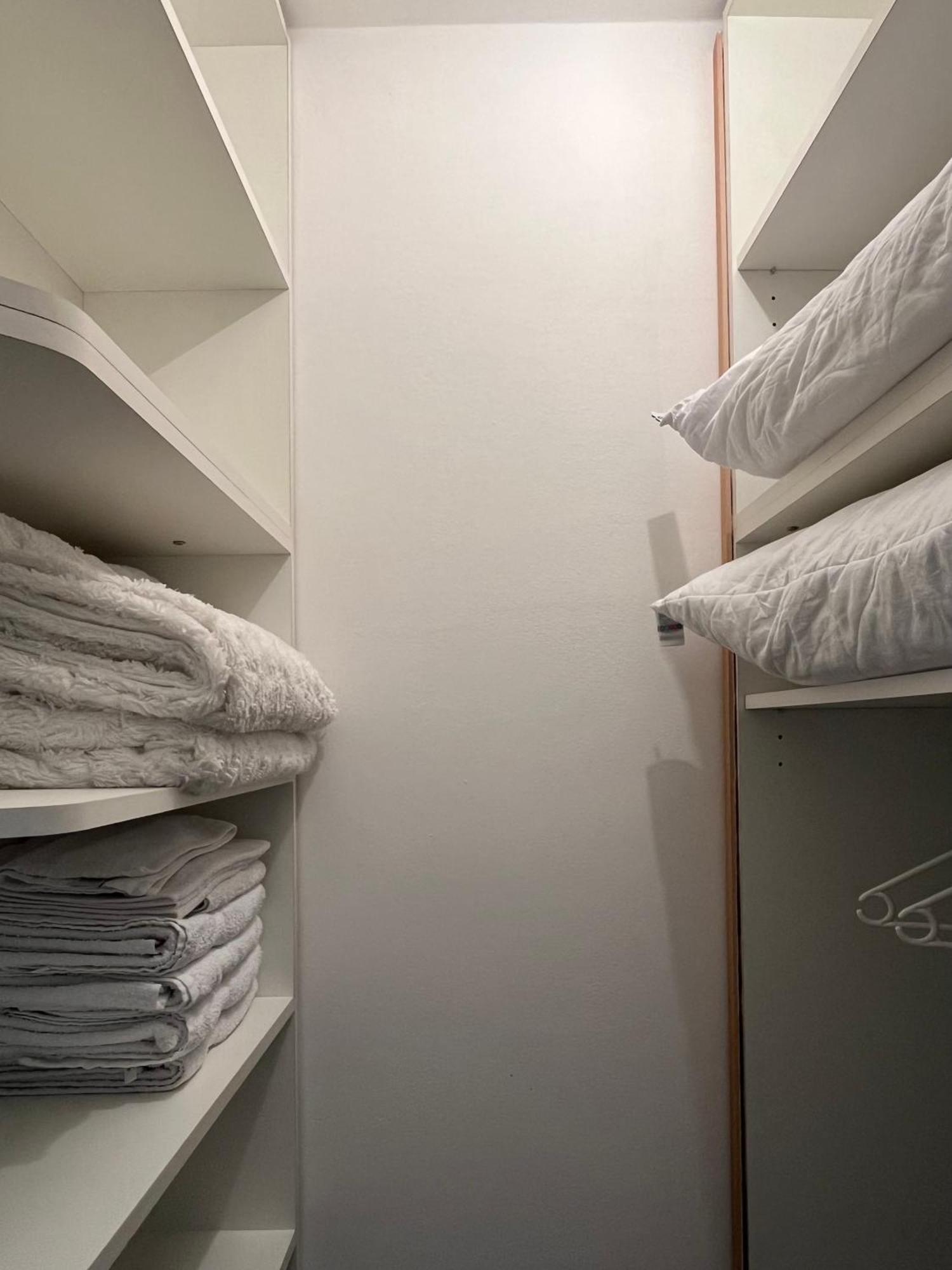 Apartment Vera With Free Garage Novi Sad Extérieur photo
